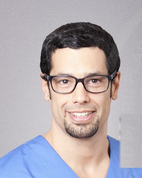 Dr Mohamed Derder, chirurgien plasticien et esthétique à Paris